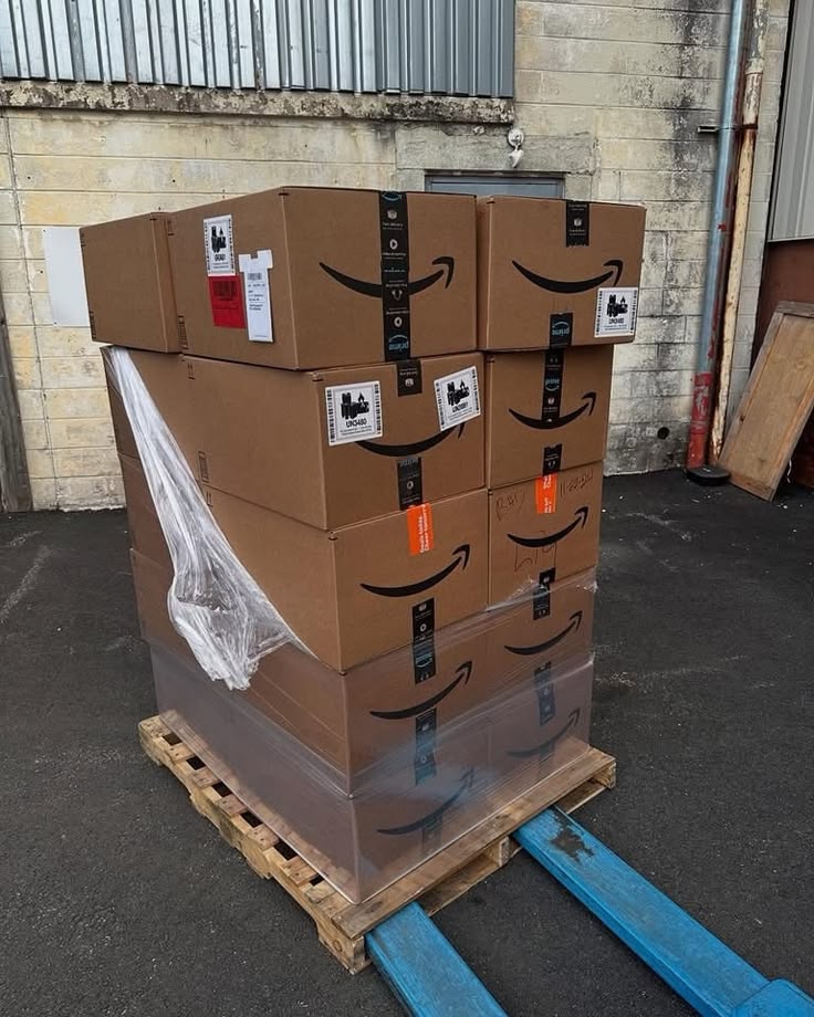 Amazon Returns Pallet — wholesale liquidation pallet